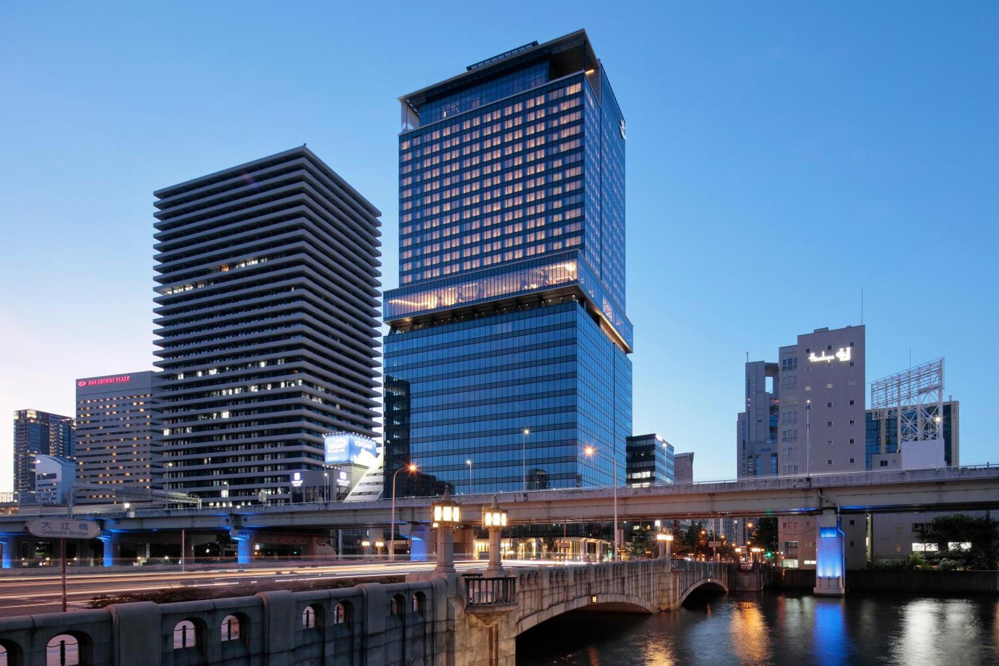 Candeo Hotels Osaka The Tower Екстериор снимка